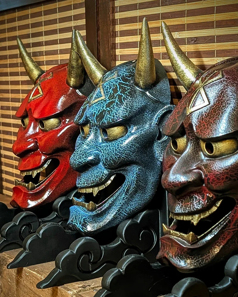 Masque Hannya x Berserk : la Marque du Sacrifice sur un démon du Nō