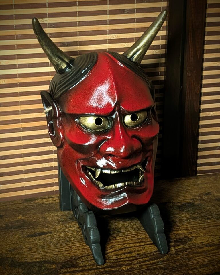 masque Hannya rouge japonais face stand déco irezumi Dai Yokai