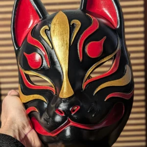 Masque Kitsune Noir Moderne, masque japonais fait main par Dai Yokai