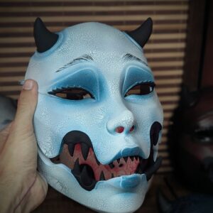 Masque Yuki Onna x Kuchisake-Onna blanc et bleu, masque japonais articulé peint à la main par Dai Yokai