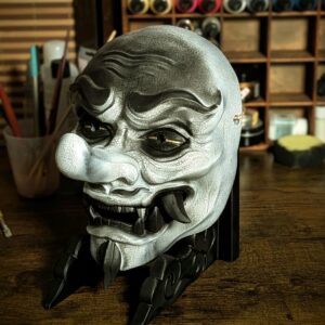 Masque Tengu Blanc Shiro, masque japonais fait main par Dai Yokai